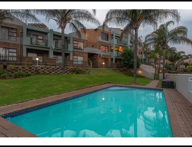 2 BEDROOM TOWNHOUSE FOR SALE IN BASSONIA